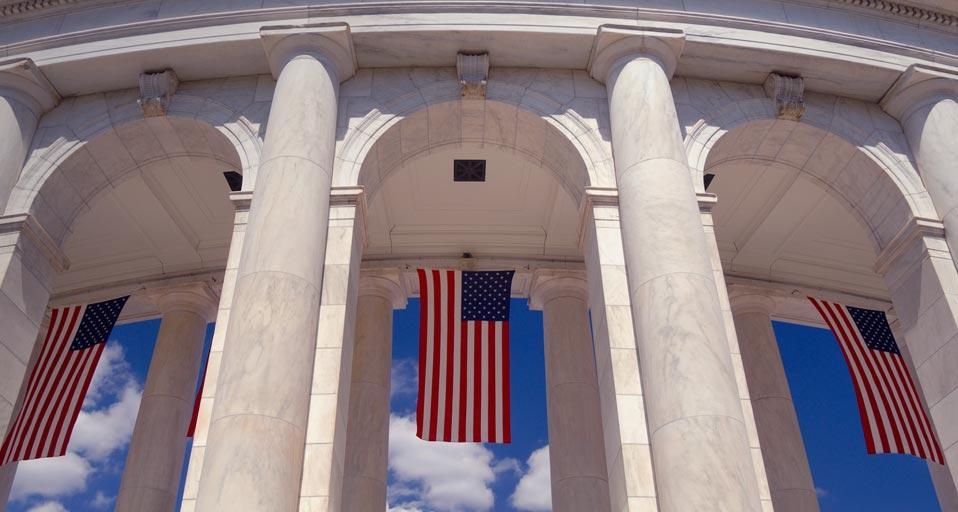 The Memorial Amphitheater at Arlington National Cemetery in Arlington, Virginia (© Peter Carroll /Corbis) &copy; (Bing United States)