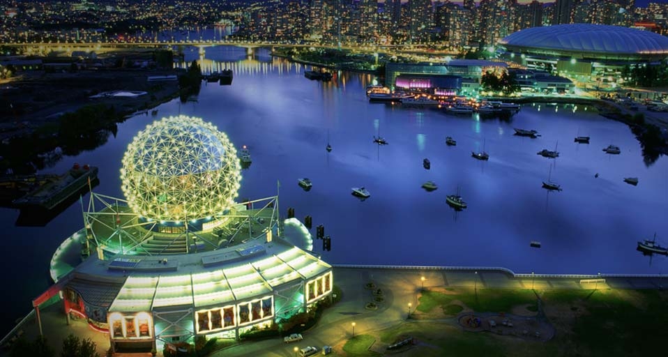 Vancouver, British Columbia, Canada at dusk -- Rudy Sulgan/Corbis &copy; (Bing Canada)