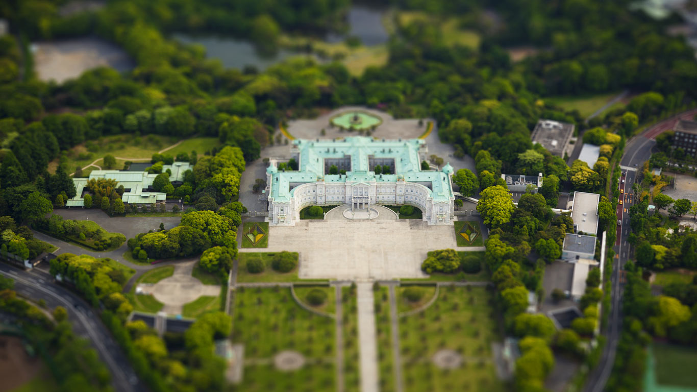 ｢赤坂迎賓館｣東京, 港区 (© Nomadic Luxury/Stone/Getty Image)(Bing Japan)