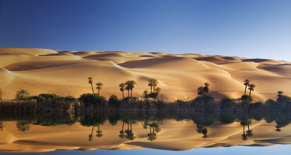 Lake Um el Ma and the Erg Ubari sand dune in the Sahara Desert, Libya -- Radius Images/Photolibrary &copy; (Bing Canada)