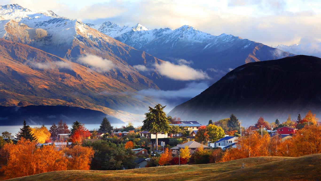 新西兰南岛，瓦纳卡小镇 (© Zeyan Li/Photo Contest of qyer.com)(Bing China)