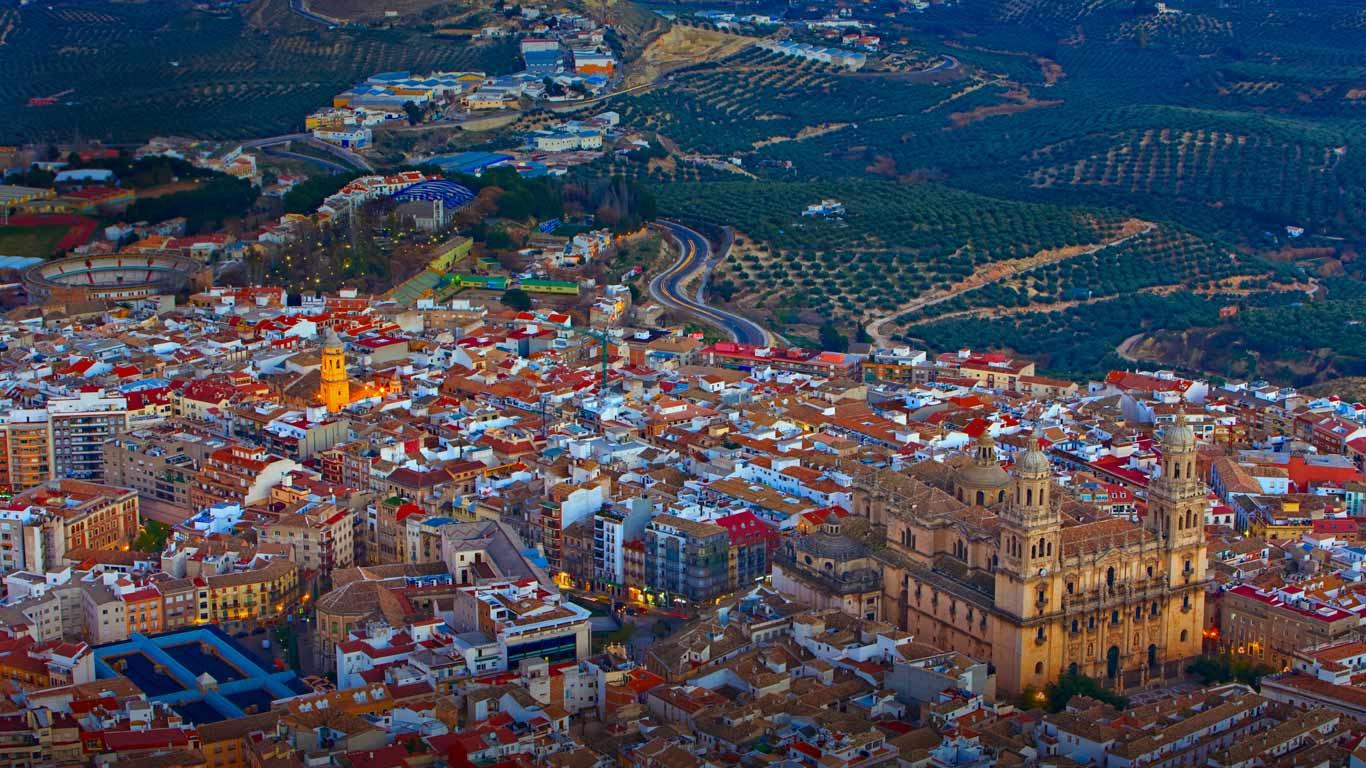 Die Stadt Jaén in Andalusien, Spanien (© Rolf Hicker Photography/Alamy)(Bing Deutschland)