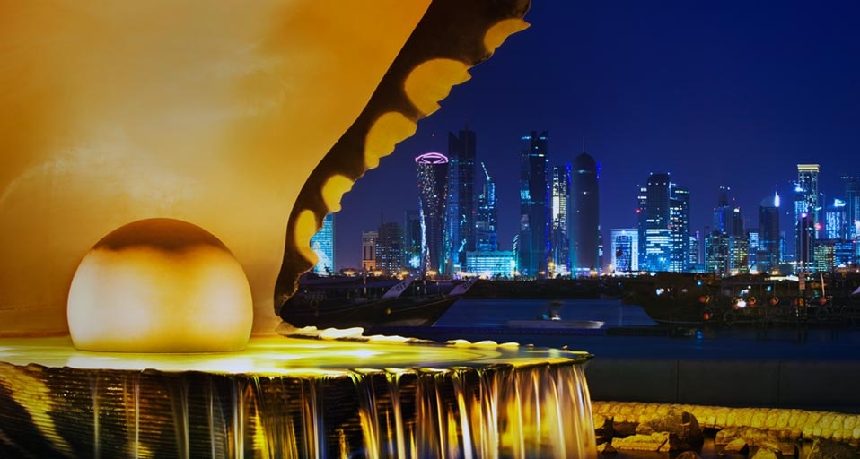 卡塔尔多哈市珍珠纪念碑 -- Jon Hicks/Corbis &copy; (Bing China)
