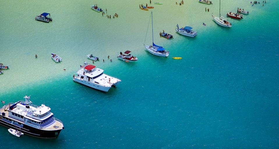 夏威夷瓦胡岛卡内奥赫湾的沙洲 (© Ron Dahlquist/Getty Images) &copy; (Bing China)