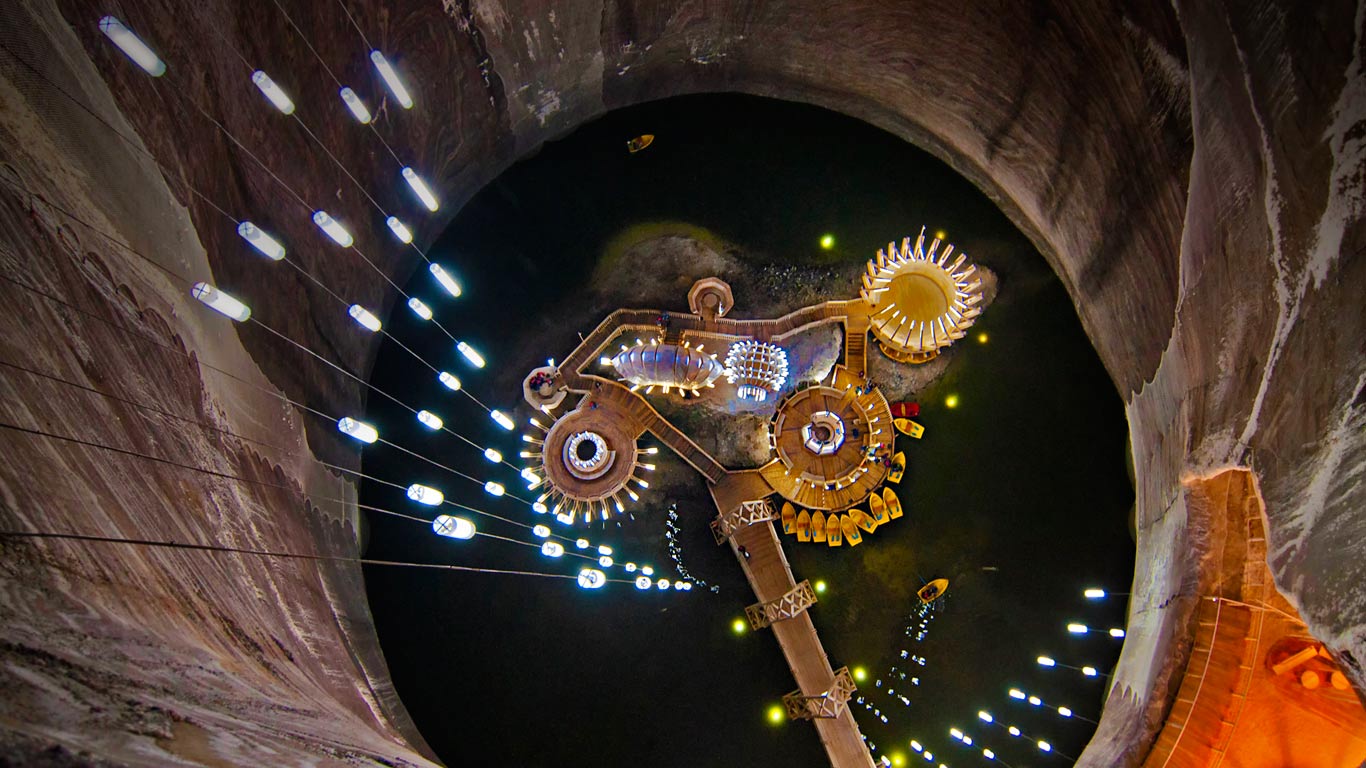萨利纳图尔达盐矿，图尔达，罗马尼亚 (© Biris Paul Silviu/Getty Images)(Bing China)