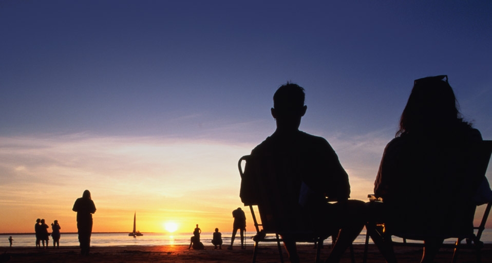 Mindil Beach, Darwin, Northern Territory, Australia -- Paul Souders/Getty Images &copy; (Bing Australia)