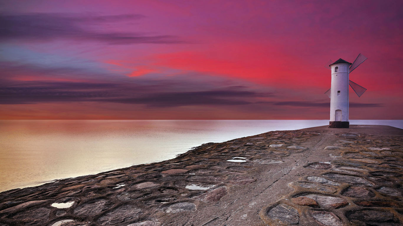 Świnoujście上的Stawa Młyny灯塔，波兰 (© Maciej Bledowski/Alamy)(Bing China)