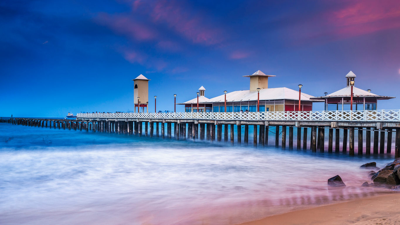 Dos Ingleses Pier, Fortaleza, Brazil (© Antonino Bartuccio/SIME/4Corners)(Bing New Zealand)