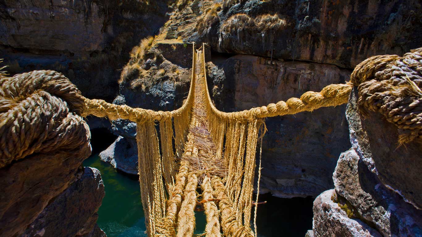 阿普里马克河悬着的印加绳桥， 秘鲁 (© Wigbert Roth/Getty Images)(Bing China)